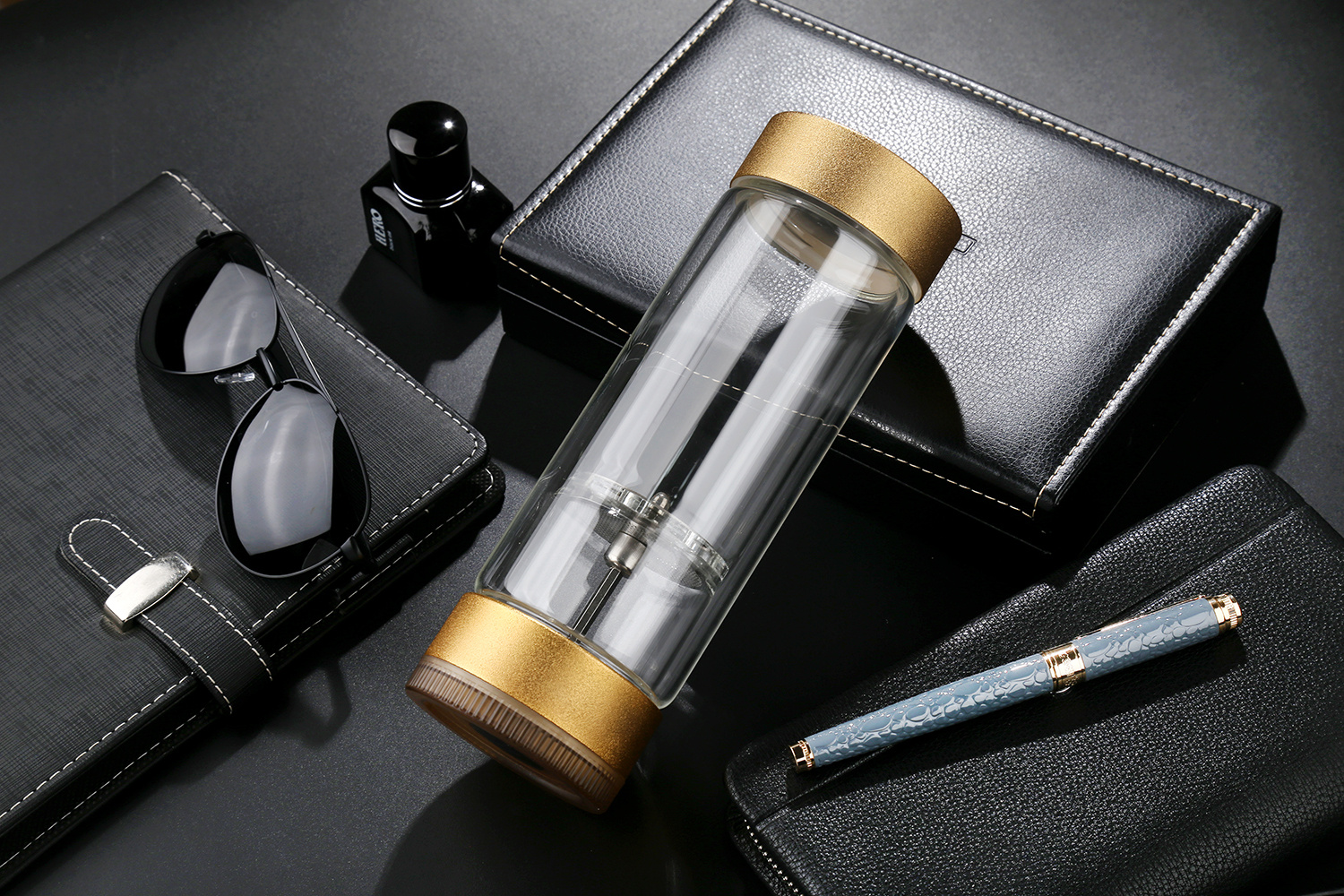 聊城專業玻璃杯產品攝影，助力淘寶網拍與市場推廣